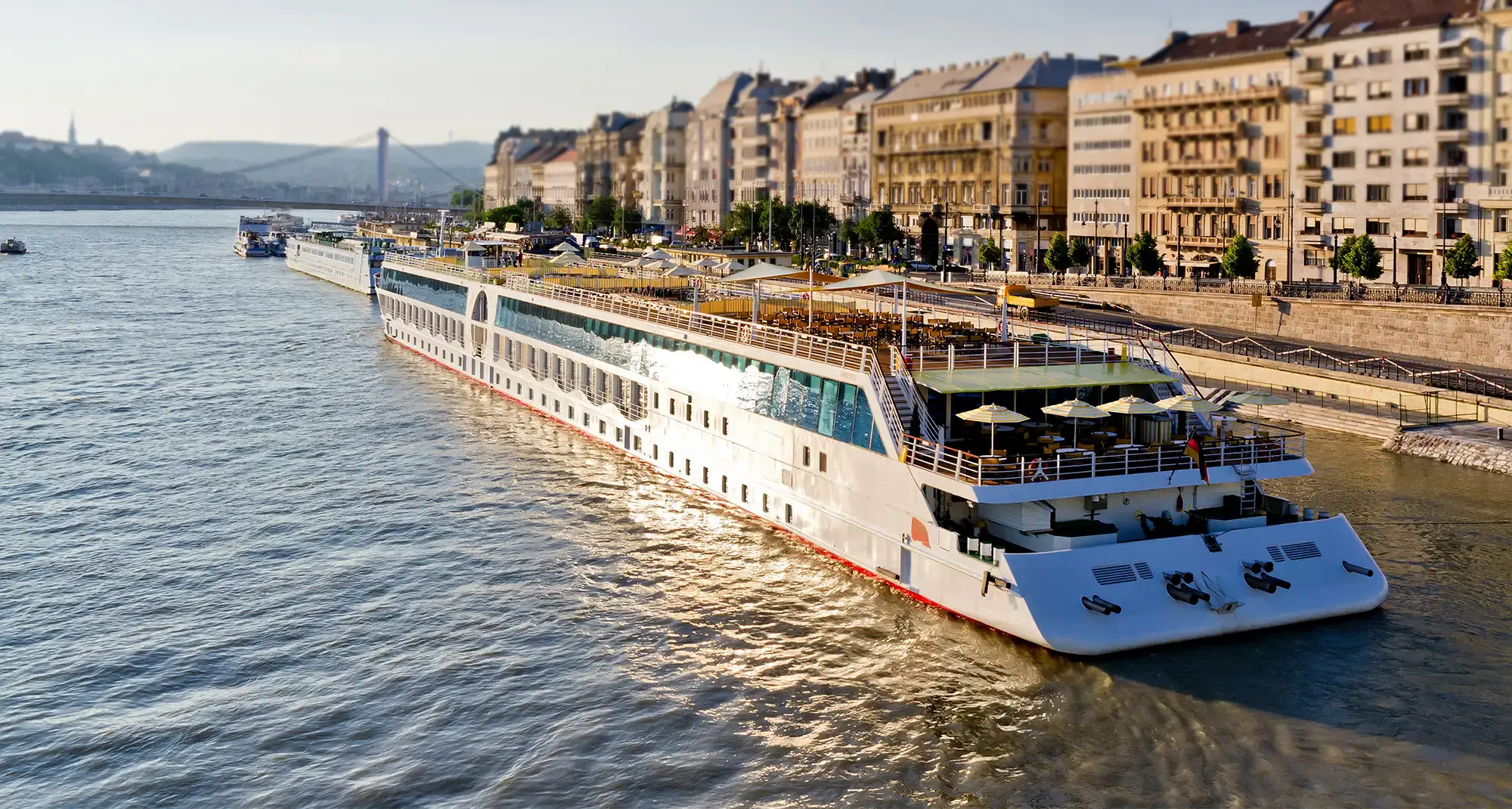 River cruise.